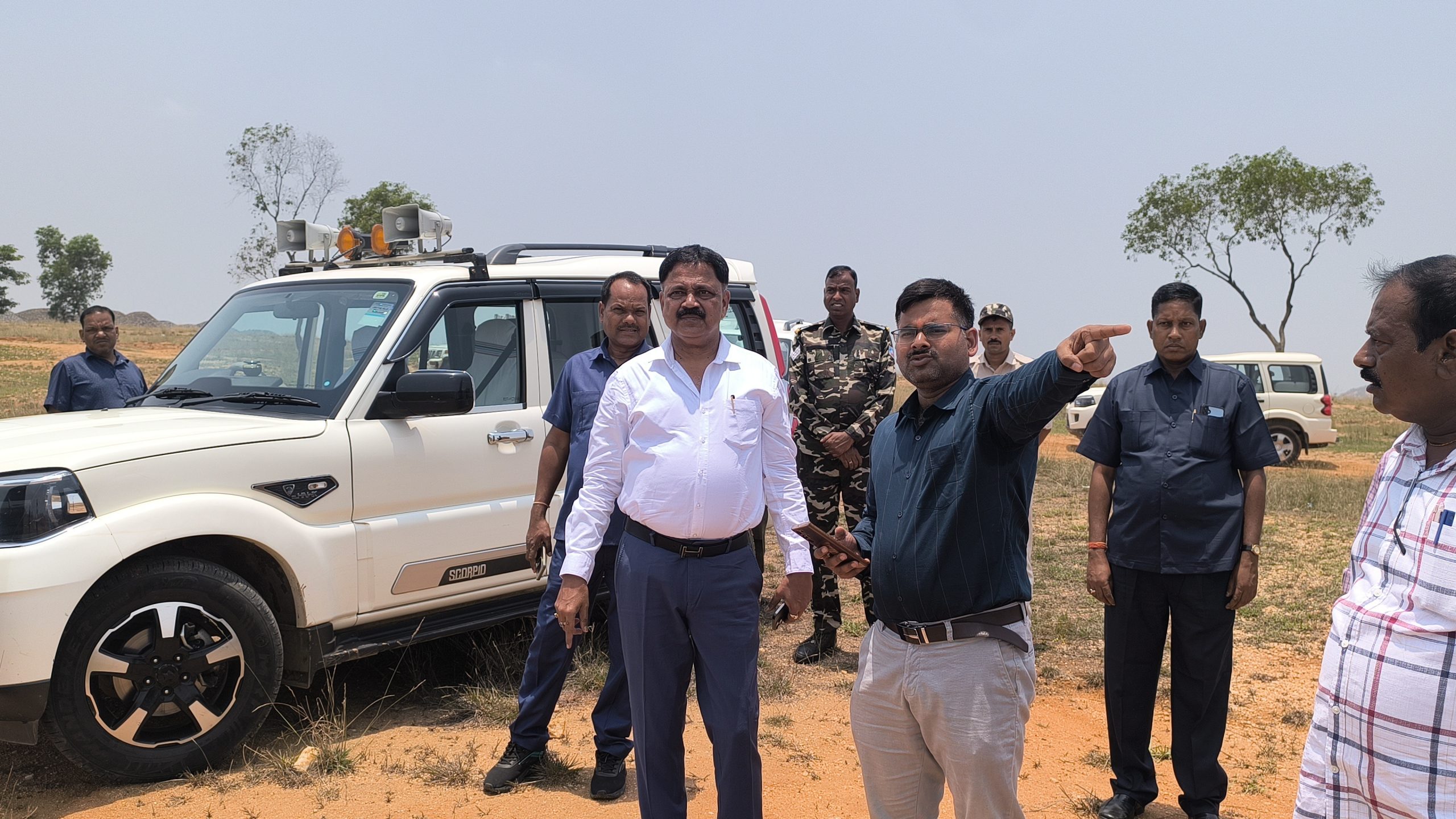 Giridih News: बहुत जल्द बदलेगी खंडोली पर्यटन स्थल की तस्वीर, मंत्री सुदिव्य सोनू ने किया स्थल का निरीक्षण