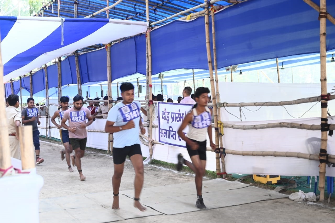 Sitamarhi: सीतामढ़ी होमगार्ड बहाली के पहले दिन 98 अभ्यर्थियों का हुआ चयन