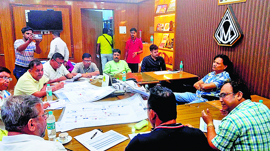 आसनसोल निगम में जल परियोजना को लेकर बैठक