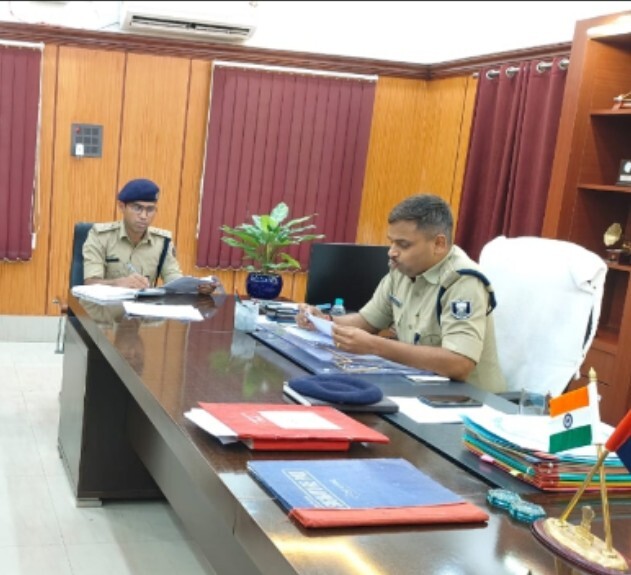 पुलिस की दो दिनों की कार्रवाई में 53 गिरफ्तार