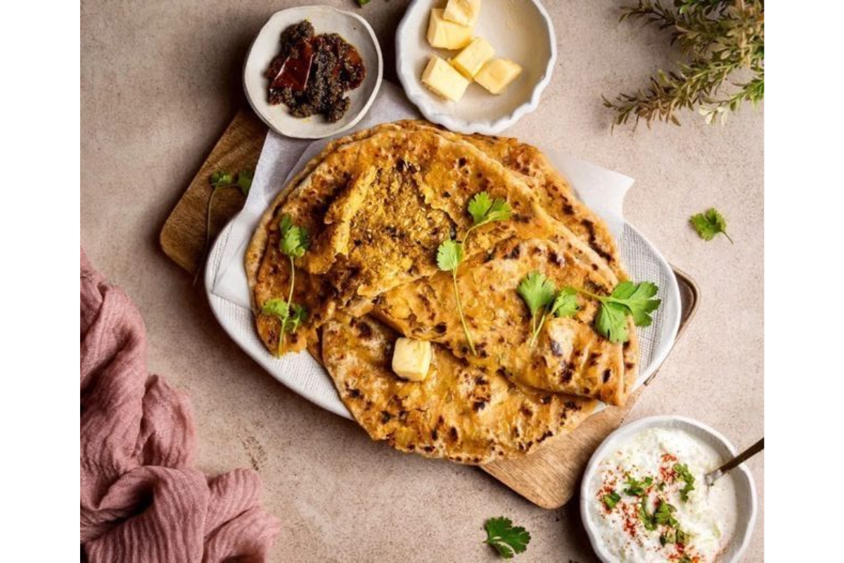 Tomato Parantha Recipe for Breakfast
