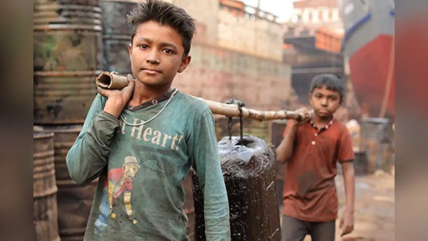 जिस उम्र में हाथों में होनी चाहिए थी किताब, करा रहे थे मजदूरी, रोहतास में 3 बाल श्रमिक मुक्त