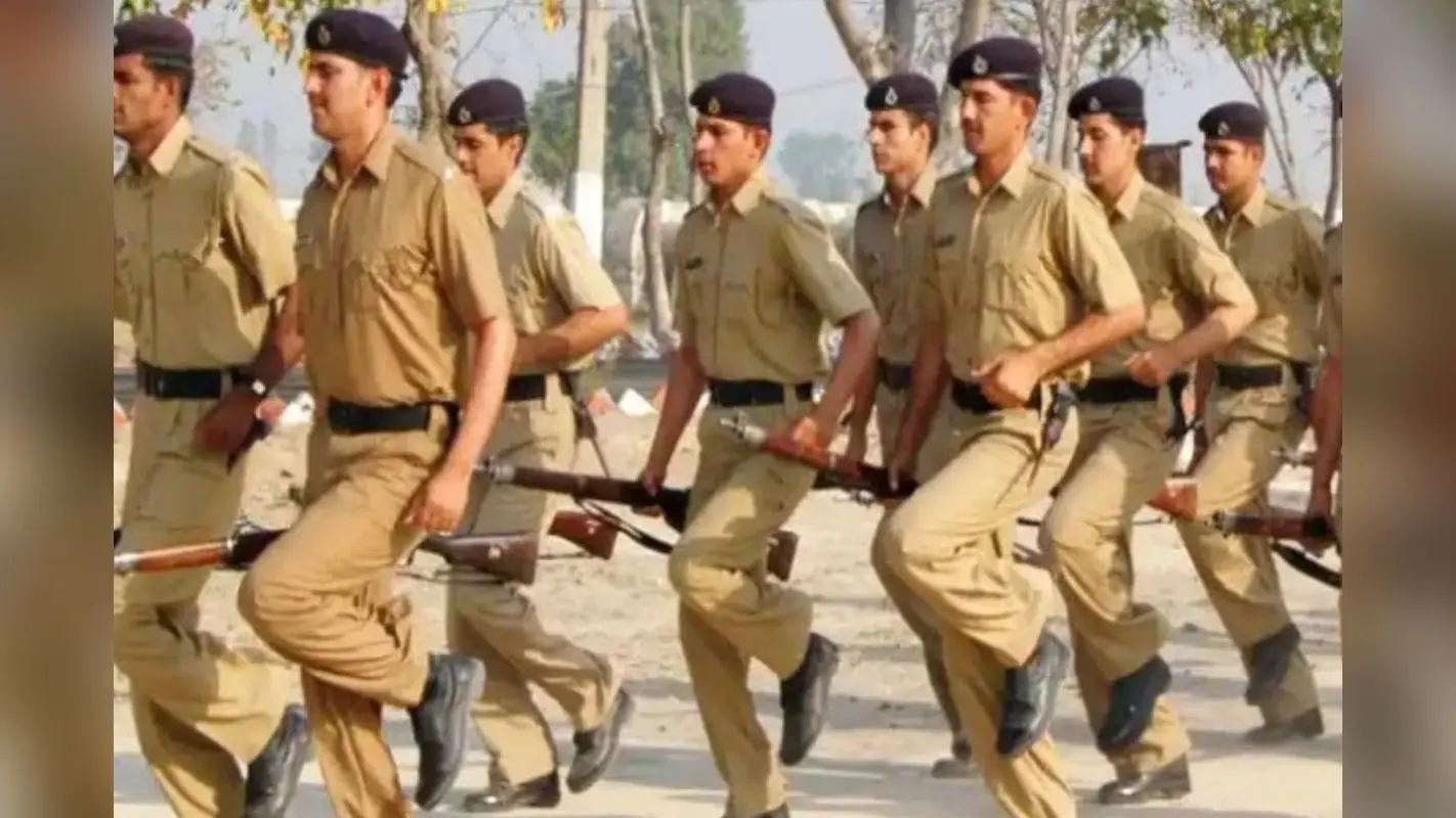 BSF recruitment : बॉर्डर सिक्योरिटी फोर्स में होगी कांस्टेबल (ट्रेड्समैन) के 3588 पदों पर भर्ती