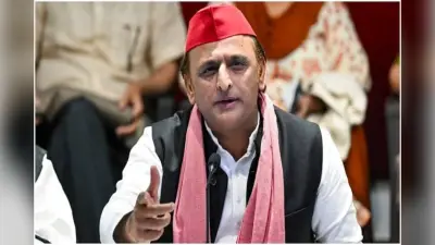 ‘स्वदेशी’ की बात करने वाले अब देश विदेशियों को बेच रहे हैं – अखिलेश यादव का BJP पर वार