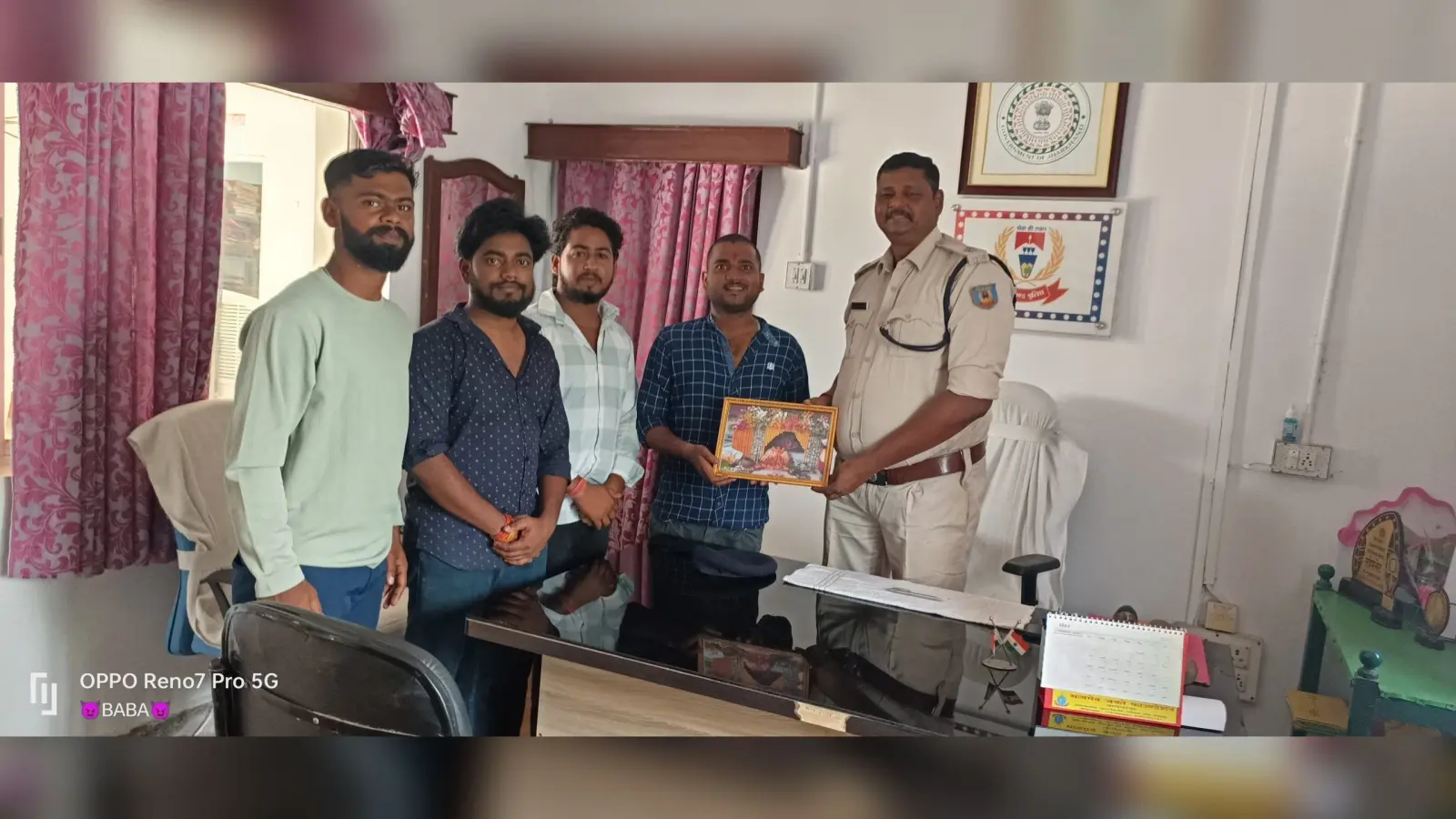 अभाविप के संयोजक ने थाना प्रभारी का किया स्वागत