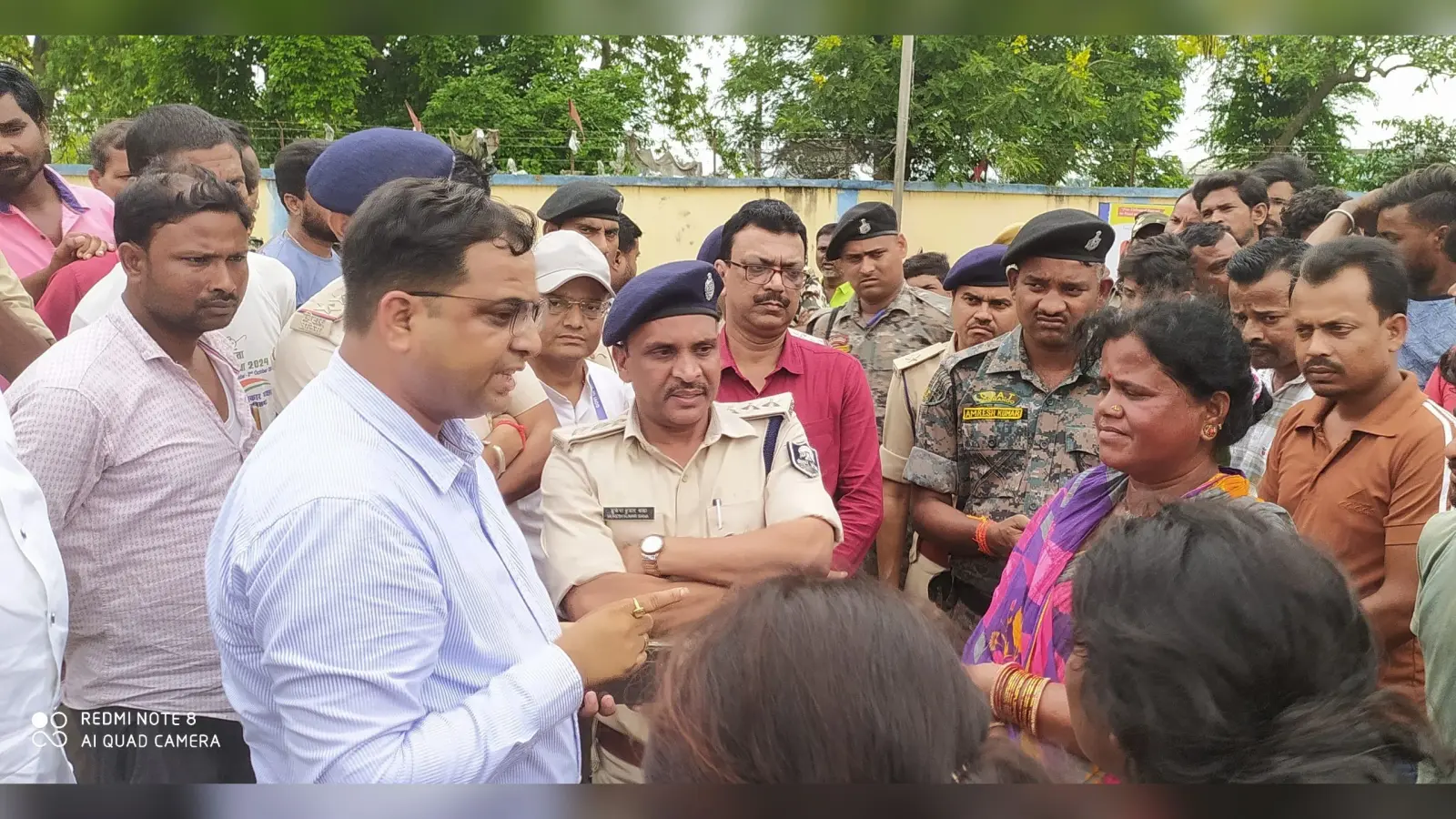 अतिक्रमण हटा लें, अन्यथा होगी कार्रवाई: एसडीओ