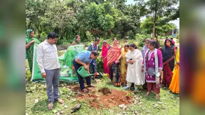 Deoghar news : पर्यावरण के संरक्षण पर दिया जोर, चलाया जागरुकता कार्यक्रम