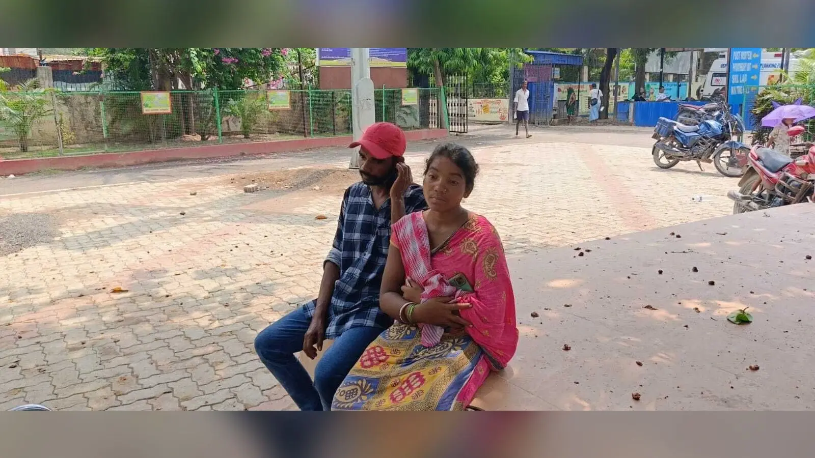 बोरियो में बाइक से गिरकर चालक की मौत व सवार घायल