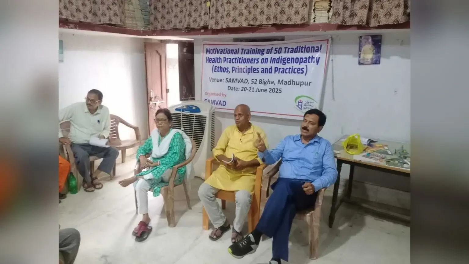 Deoghar news : जीवनशैली में सुधार से विभिन्न प्रकार के रोगों का इलाज संभव : डॉ उदय