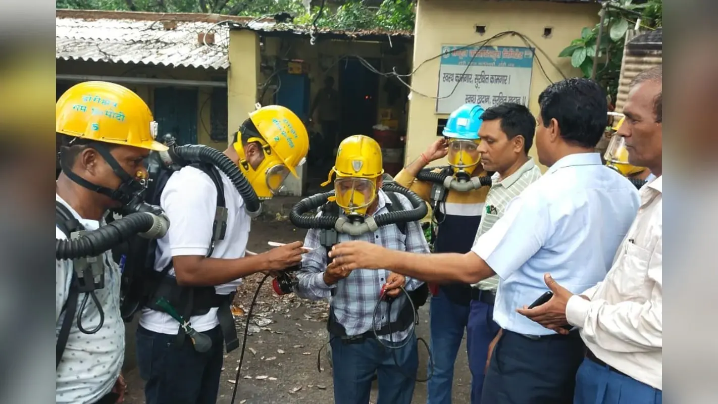 झारखंड की सीसीएल ढोरी अंडरग्राउंड खदान में अचानक लगी आग, मची अफरा-तफरी
