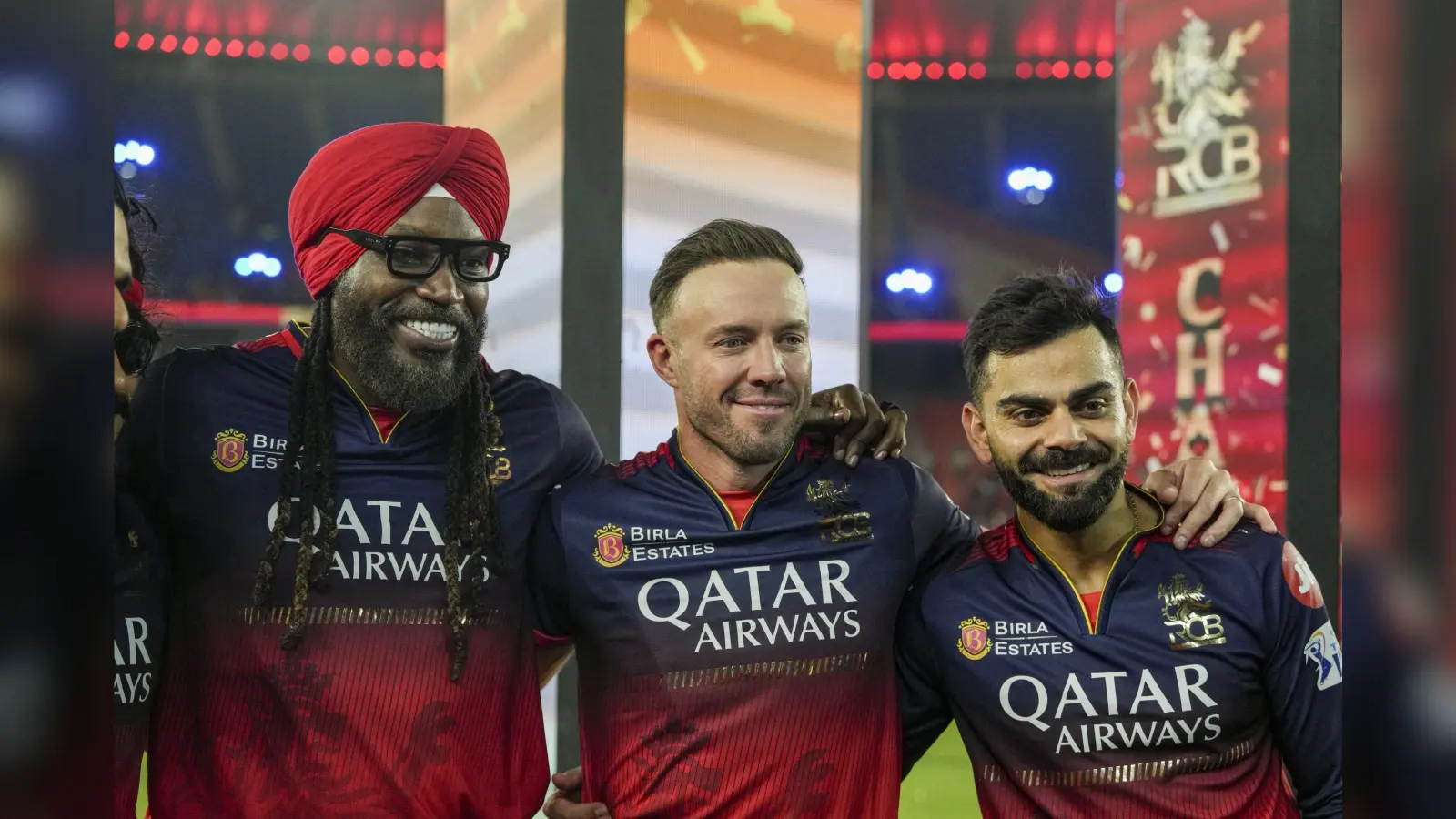 ट्रॉफी जीत के बाद ई साला कप नामडू…, डिविलियर्स, गेल और विराट का जश्न, RCB साथियों ने दिल की बातें भी की साझा