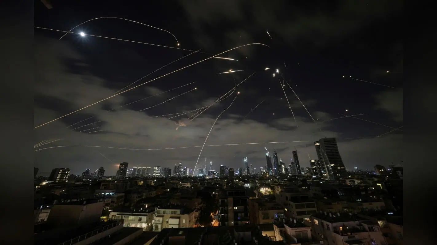 Israel Attack on Iran: इजराइली हमले से कांपा ईरान, आर्मी चीफ सलामी और चीफ ऑफ स्टाफ की मौत
