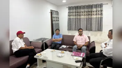 Hemant Soren Gift: झारखंड के मेधावी ST स्टूडेंट्स को हेमंत सरकार की सौगात, मंत्री चमरा लिंडा का अफसरों को निर्देश