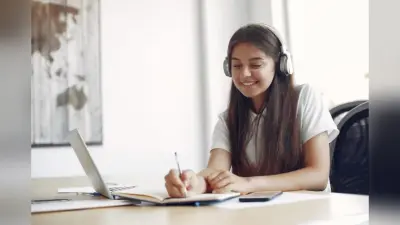 SSC Stenographer Grade C & D Exam 2025: एसएससी स्टेनोग्राफर के आवेदन की आखिरी तारीख नजदीक, फटाफट करें अप्लाई