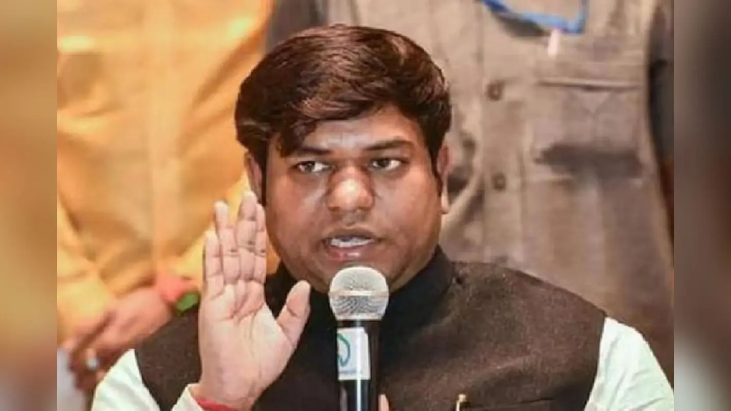 Mukesh Sahani News: मुकेश सहनी का चिराग पासवान पर बड़ा बयान, कहा- 243 सीटों पर लड़ने की हिम्मत नहीं