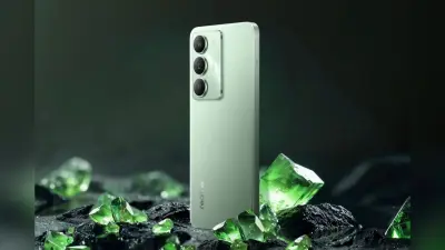 6000mAh की बैटरी और 32MP कैमरा के साथ लॉन्च हुआ Realme C73 5G, कीमत जान तुरंत कर लेंगे आर्डर