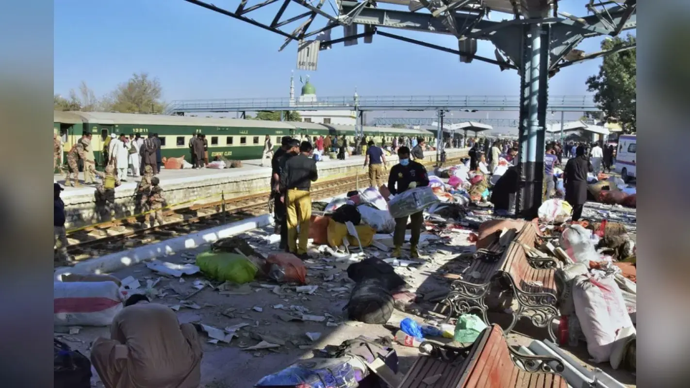 Suicide Attack: वजीरिस्तान में हमला, 13 सैनिकों की मौत, 29 लोग घायल