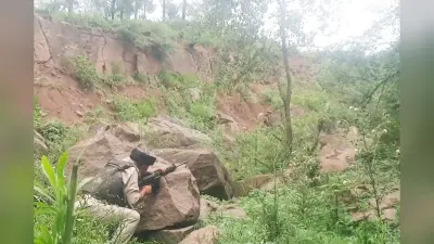 Udhampur Encounter: सुरक्षाबलों ने जैश-ए-मोहम्मद के एक आतंकवादी को मार गिराया, 3 की तलाश जारी