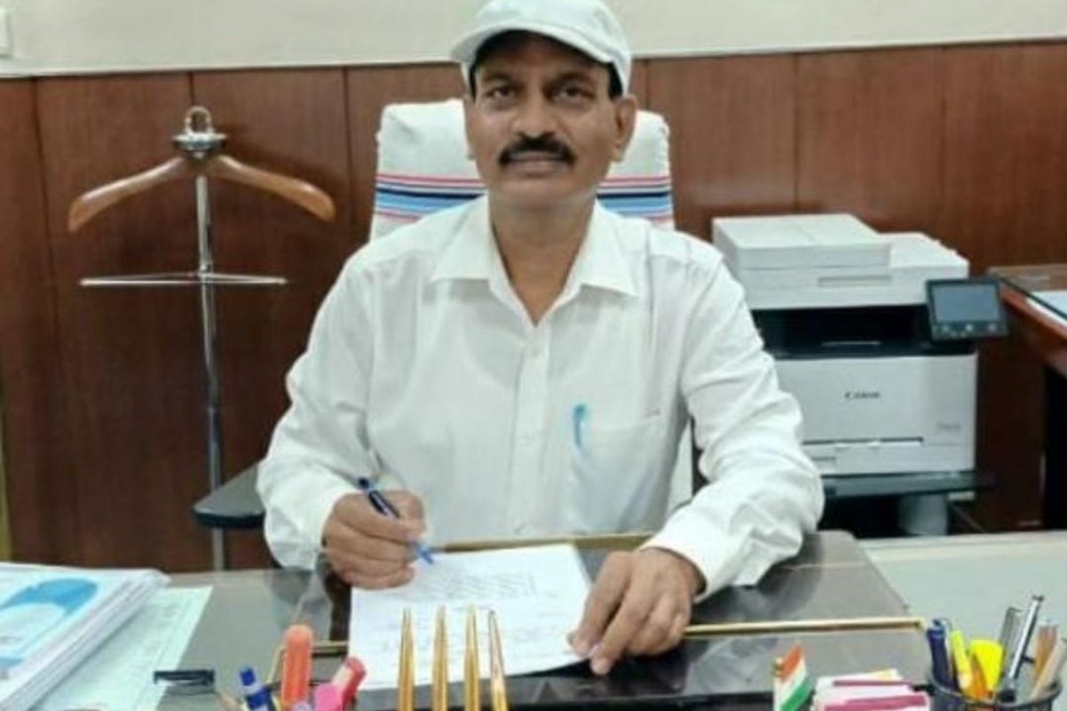 राजस्व एवं भूमि सुधार विभाग के सचिव दिनेश राय का VRS मंजूर, चुनाव में आजमा सकते हैं किस्मत