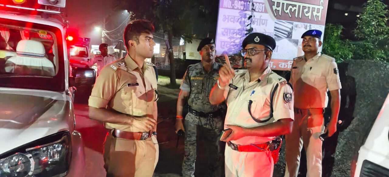 एसपी ने मुफस्सिल थाना के मुख्य चौराहाें का किया निरीक्षण