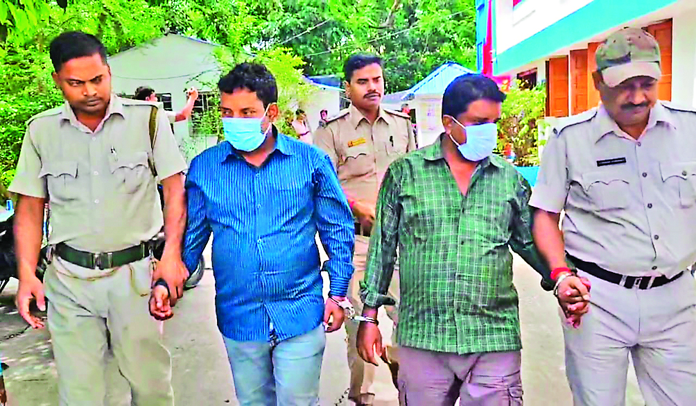 संदेशखाली : होटल से नौ करोड़ के जाली नोट बरामद, दो गिरफ्तार