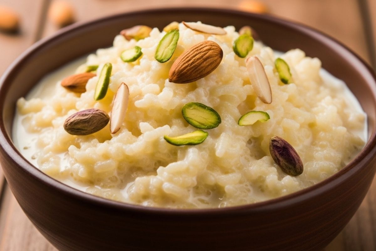 Sawan Special kheer: इस सावन रिश्ते में घोलें मिठास, बनाएं ये स्पेशल रबड़ी खीर