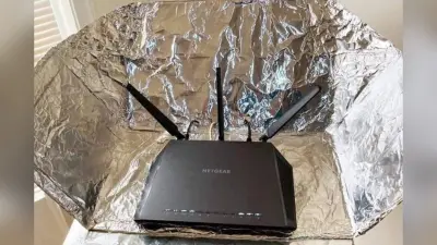 Wi-Fi के चारों ओर एल्युमिनियम फॉयल लपेटने से बढ़ जाती है इंटरनेट स्पीड? जानें वायरल फोटो के पीछे की हकीकत