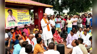 सकरा विधानसभा क्षेत्र में चुनाव से पहले विकास की बाढ़, लोगों ने कहा ये सब चुनावी लॉलीपॉप