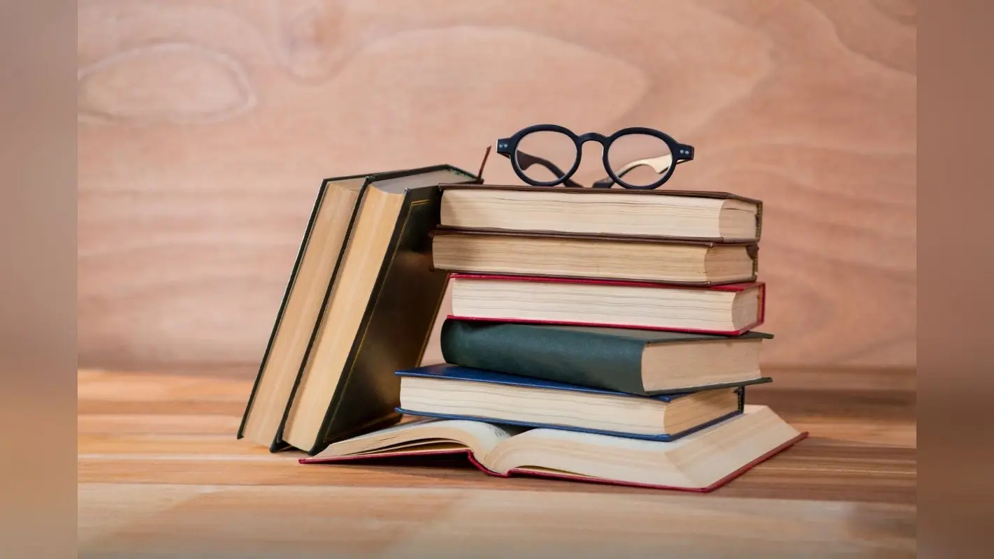Best Books for SSC 2025: एसएससी के बेस्ट Books की लिस्ट यहां देखें, मजबूत होगी आपकी तैयारी