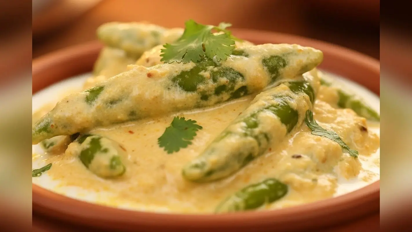 Dahi Mirch Recipe: खाने में चाहिए कुछ चटपटा, तो ट्राई करें दही मिर्च की खास रेसिपी
