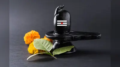 सावन 2025 में बन रहे हैं ऐसे योग, जो सौ साल में एक बार आते हैं, अगर पढ़ ली ये बातें तो सालों से रुके काम होंगे चुटकियों में!