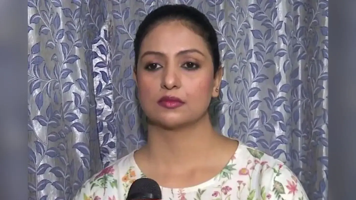 हत्या की कोशिश मामले में मोहम्मद शमी की पत्नी हसीन जहां पर केस दर्ज, बेटी का नाम भी शामिल