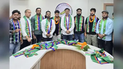 ‘झारखंड में शराब बेचेंगे होमगार्ड, पूर्व मंत्री रहेंगे बिना बॉडीगार्ड’ हेमंत सरकार पर आजसू नेता प्रवीण प्रभाकर का तंज
