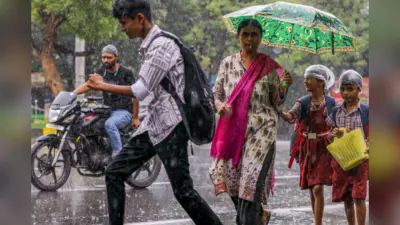 Rajasthan Weather: राजस्थान में भारी बारिश का रेड अलर्ट, स्कूलों में हुई छुट्टी