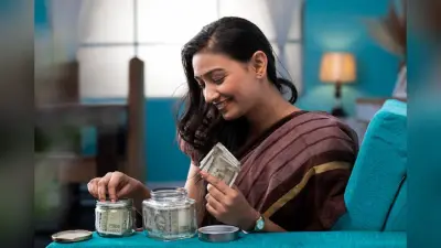 महीने की शुरुआत में उड़ जाता है सैलरी का पैसा? अपनाएं ये टिप्स, देखकर जलने लगेंगे पड़ोसी