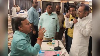 नगर निगम की बैठक में हंगामा: मेयर बोलीं- चुप रहिए, प्रस्ताव पास हो गया; आयुक्त बोले- नियमविरुद्ध है, एजेंडे में था ही नहीं