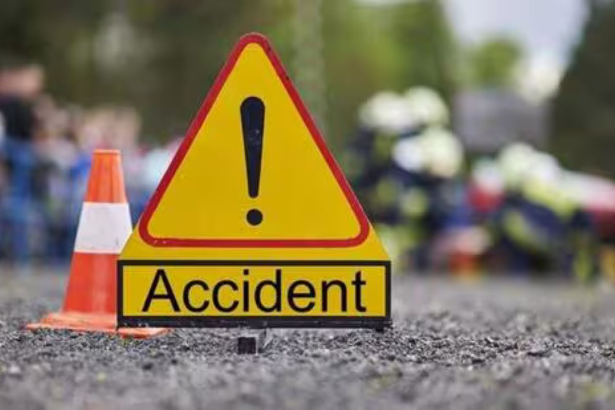 Bihar News: जोरदार टक्कर में हवा में उछले दो वाहन, डिवाइडर फांदकर बेकाबू स्कॉर्पियो ने…