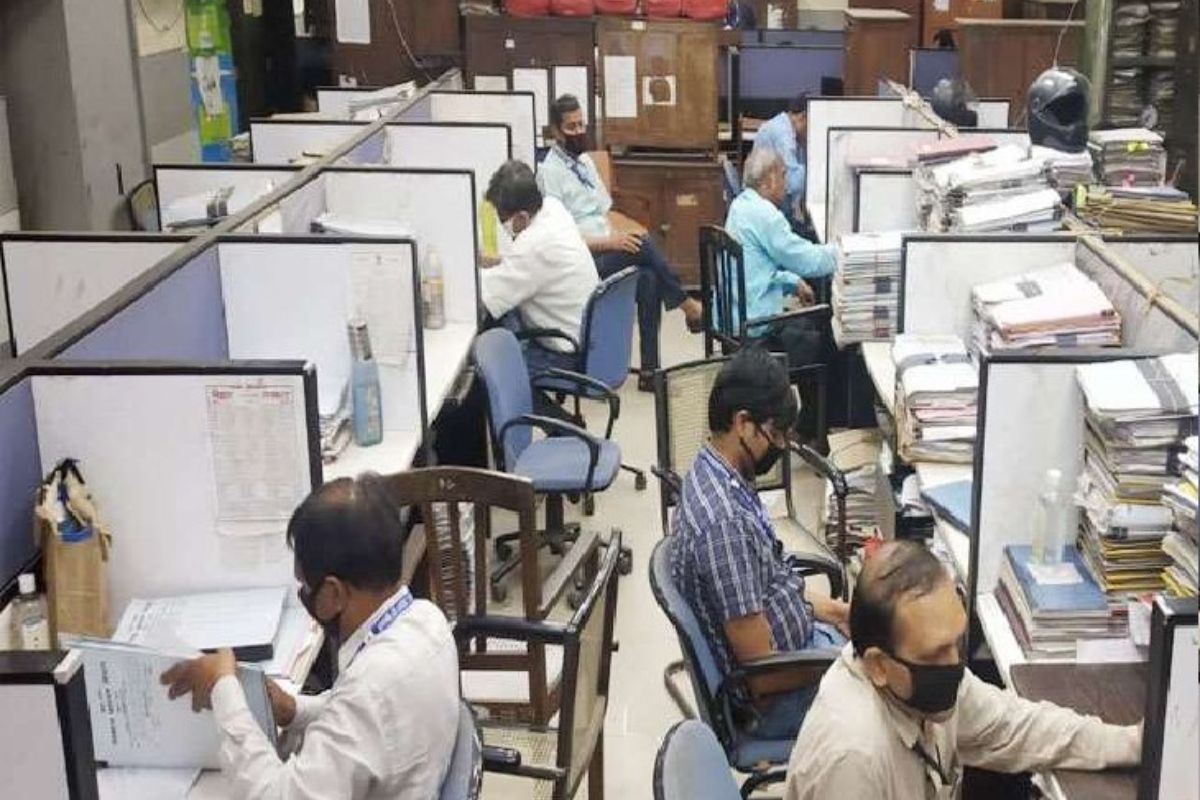 बिहार के रिटायर्ड कर्मचारियों के लिए खुशखबरी! अब 70 साल की उम्र तक मिलेगा वेतन
