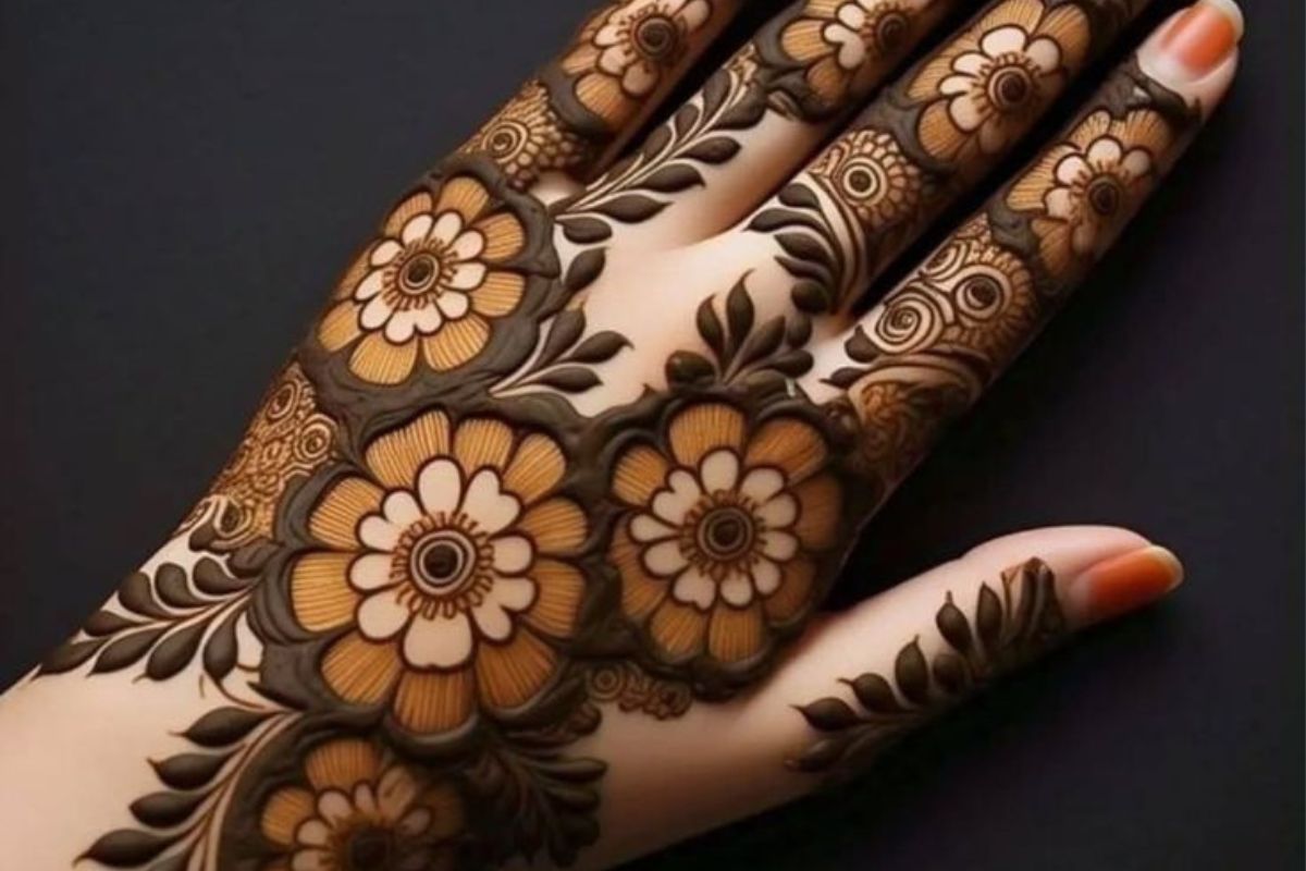 Easy Mehndi Designs For Teej