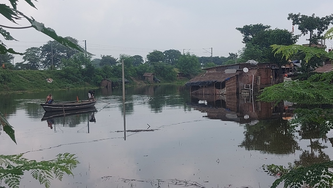 जलजमाव से बढ़ रहा है संक्रमण फैलने का खतरा