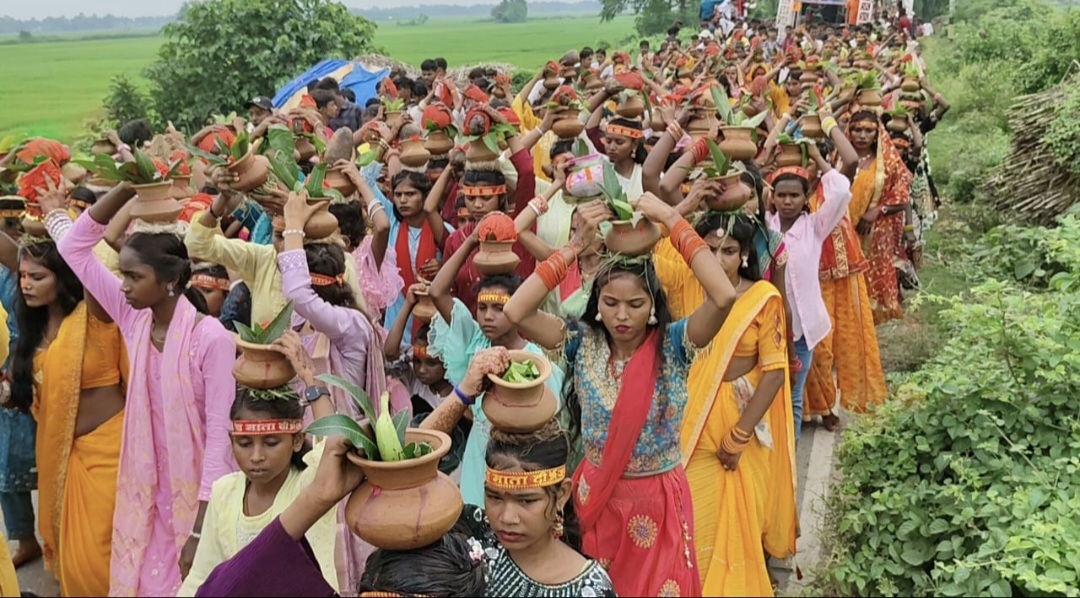 फलका में गणेश पूजा आरंभ, तेरह हजार कन्याओं ने निकाली गयी भव्य कलश यात्रा