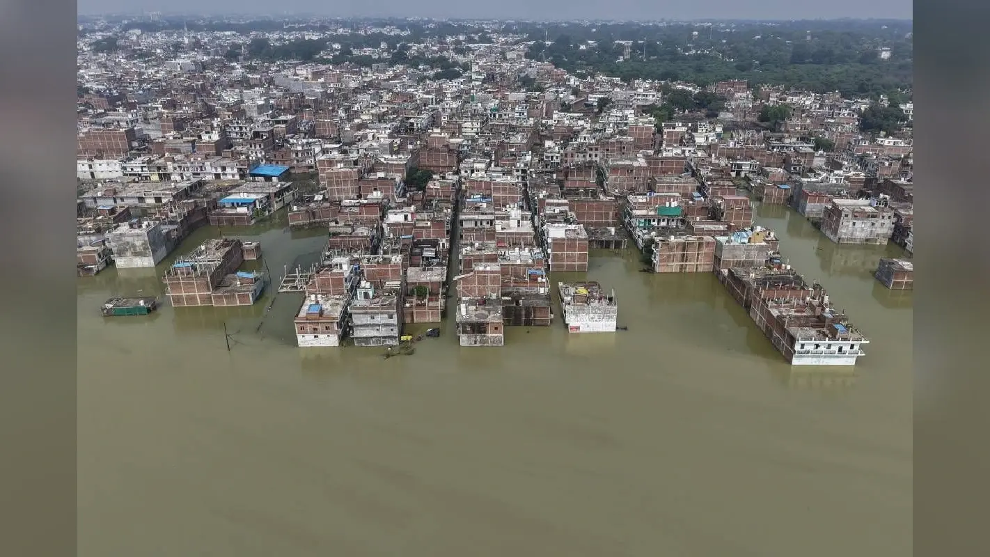 Uttar Pradesh Flood : यूपी के 17 जिलों में बाढ़ का तांडव, सीएम योगी हुए एक्टिव