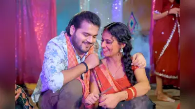Bhojpuri Song: हरतालिका तीज से पहले वायरल हुआ कल्पना पटवारी का ‘पहिला बेर तीज’, सुहागिनों में जगाया पति के लिए श्रद्धा