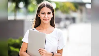 CAT 2025 Eligibility: कौन दे सकता है कैट एग्जाम? जान लें एलिजिबिलिटी