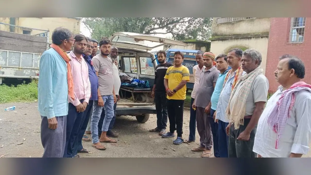 Giridih News: टोटो के धक्के से घायल वृद्ध की इलाज को ले जाने के दौरान रास्ते में मौत, मातम