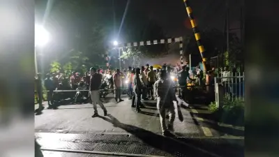 चांदनी चौक से मुख्यालय रोड में रेलवे फाटक घंटों जाम, परेशानी