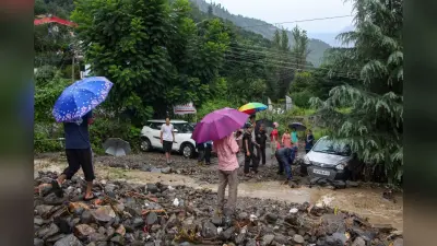 Himachal Heavy Rain: हिमाचल में भारी बारिश से मचेगी तबाही, स्कूल-कॉलेज बंद, IMD अलर्ट जारी