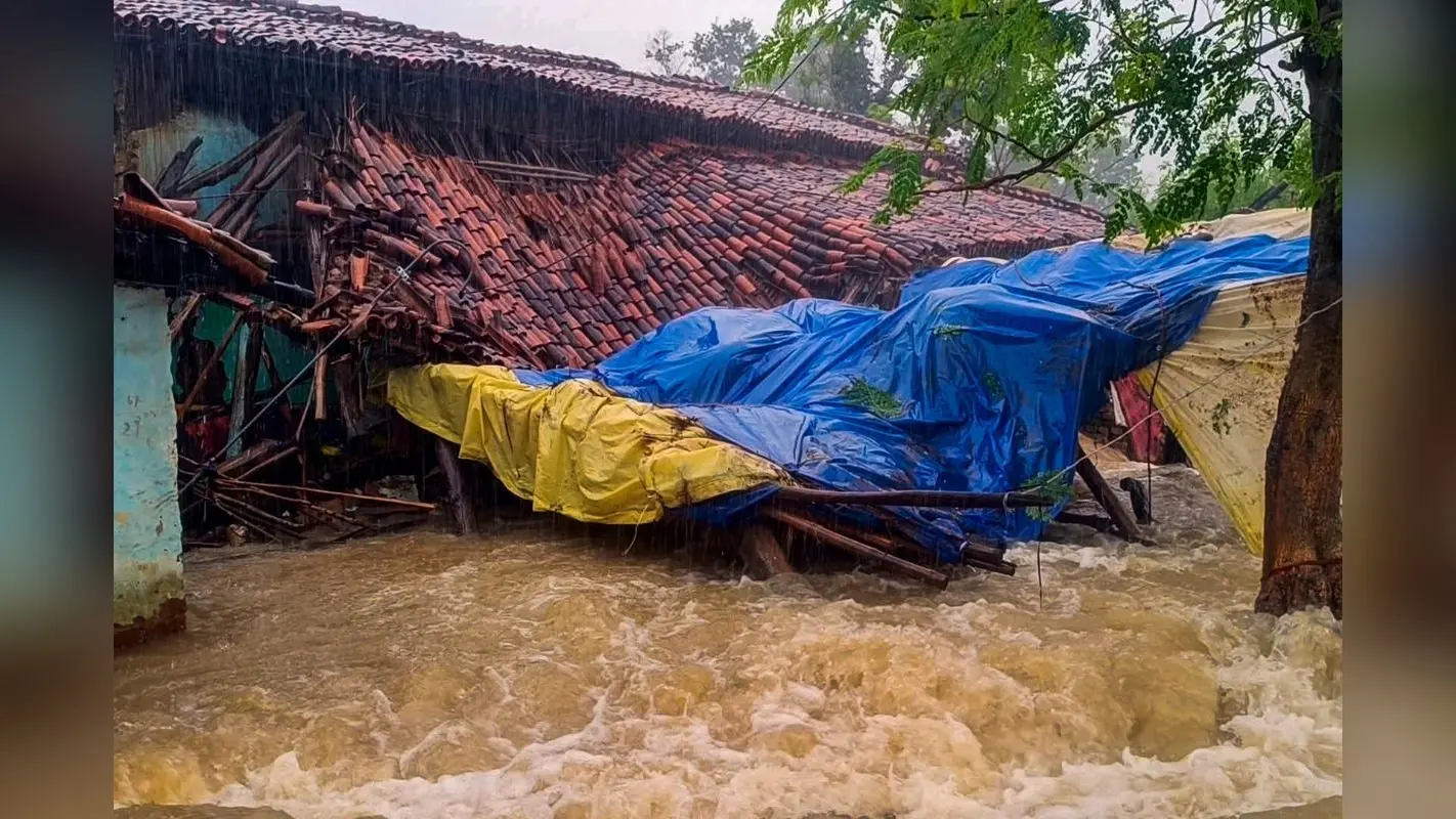 Heavy Rain Warning: अगले 7 दिन भयंकर बारिश, गरज-चमक के साथ आंधी-तूफान, IMD का हाई अलर्ट