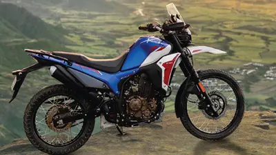 2 लाख से भी कम में आते हैं ये Adventure Tourer Bikes, लुक ऐसी की तुरंत राइड करने का मन करें