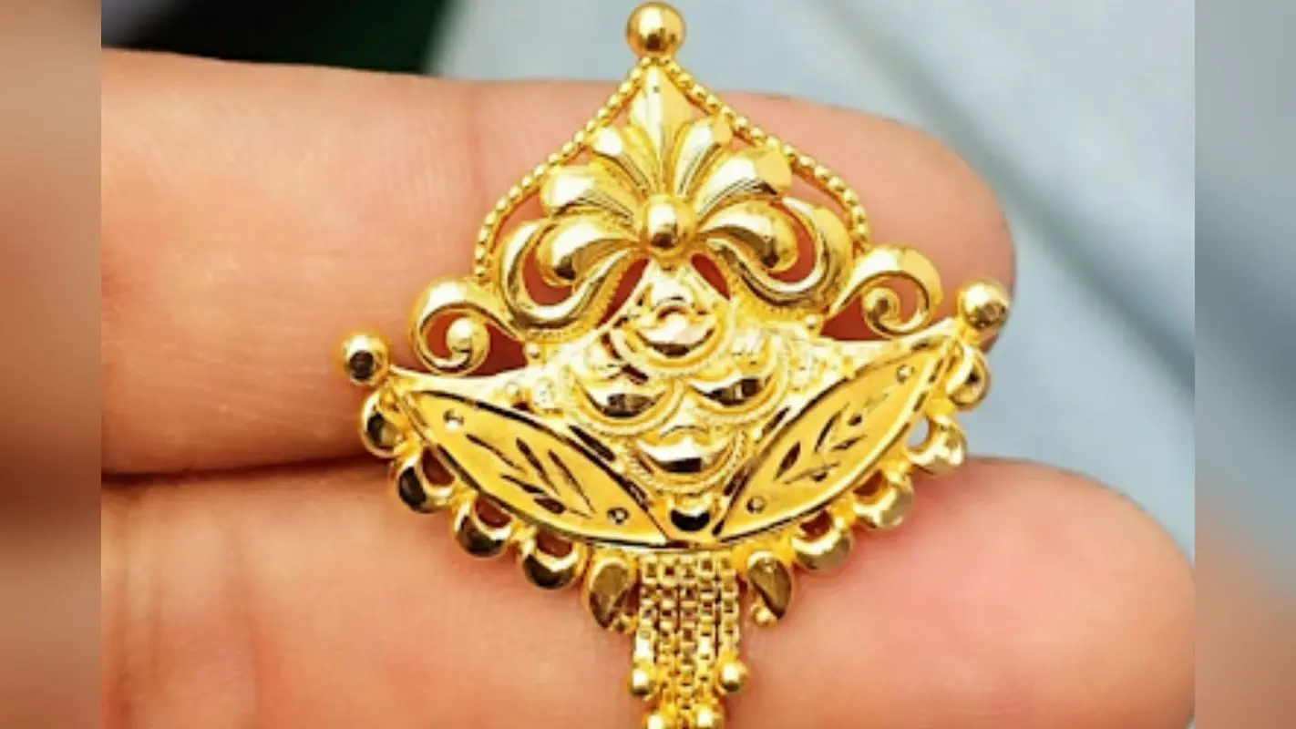 Jitiya Locket Designs 2025: जितिया पर पहनें ये यूनिक लॉकेट डिजाइन्स, फैशन और ट्रेंड का है परफेक्ट कॉम्बिनेशन
